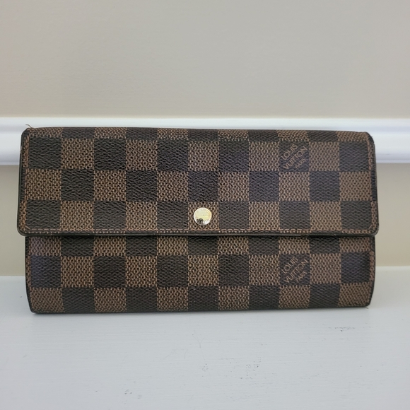 Louis Vuitton Damier Ebene Sarah Wallet..Authentic,  Spain 2006.. - Picture 1 of 16